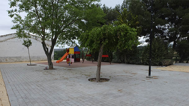 tarazona parque pavimento2