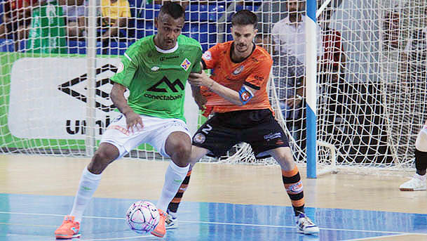 palma aspil-jumpers play off3