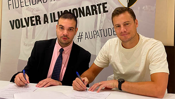 tudelano entrenador oriol riera2