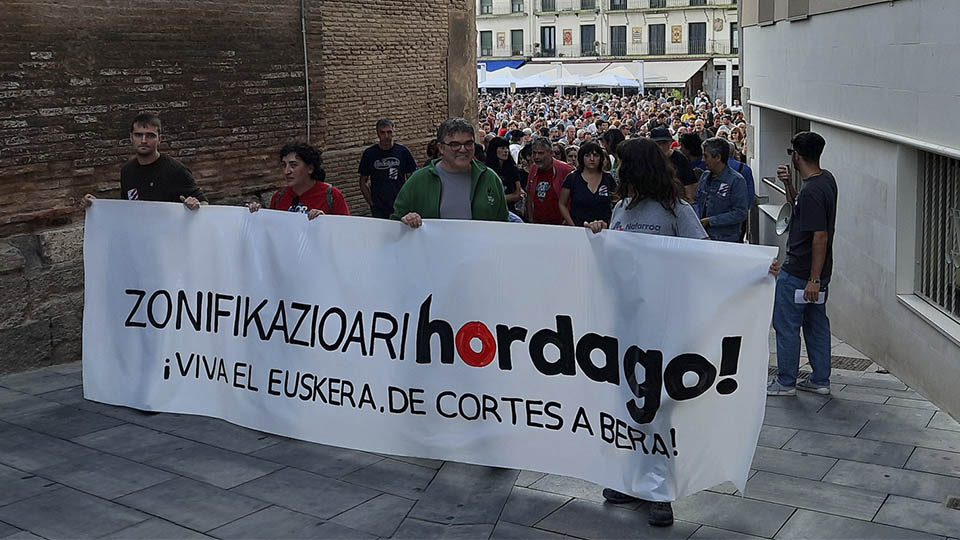 tudela manifestacion zonificacion euskera2