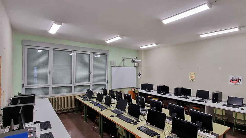 corella iluminacion colegio publico3