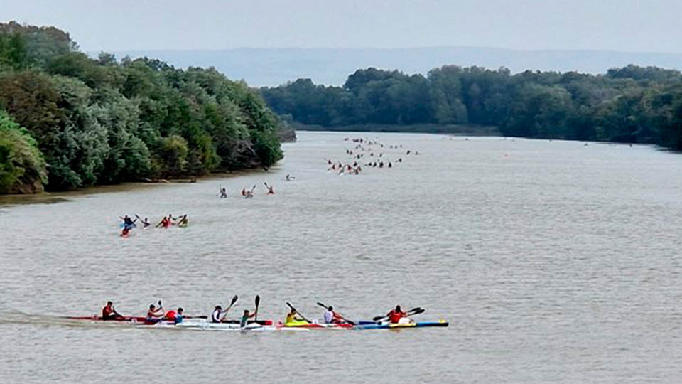regata entrepuentes enhol ebrokayak2