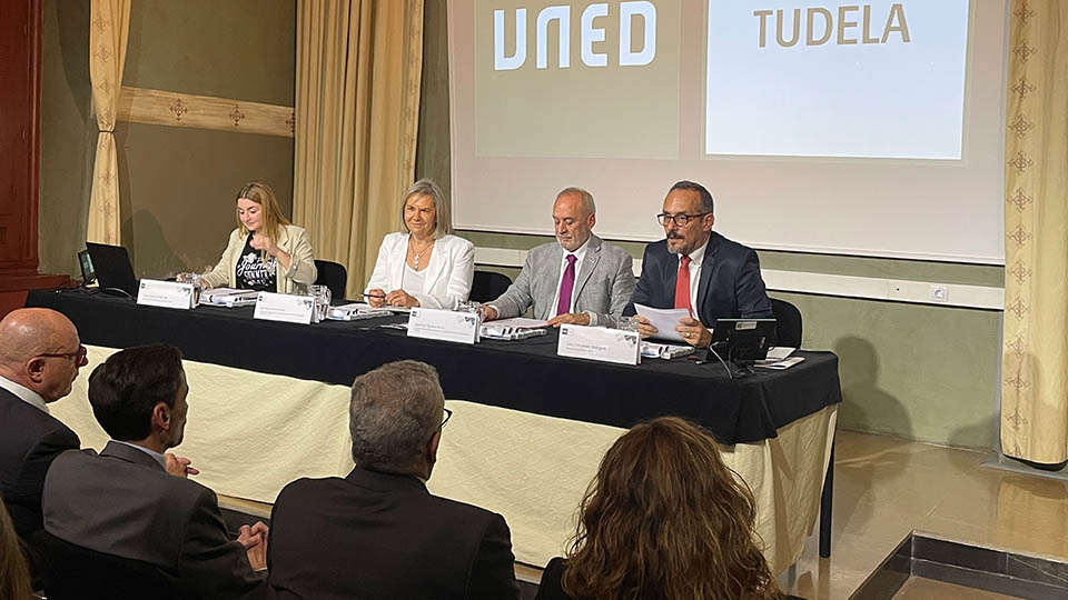 uned tudela apertura curso3