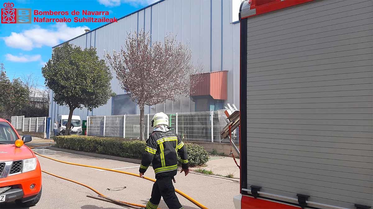 incendio nave poligono industrial tudela2