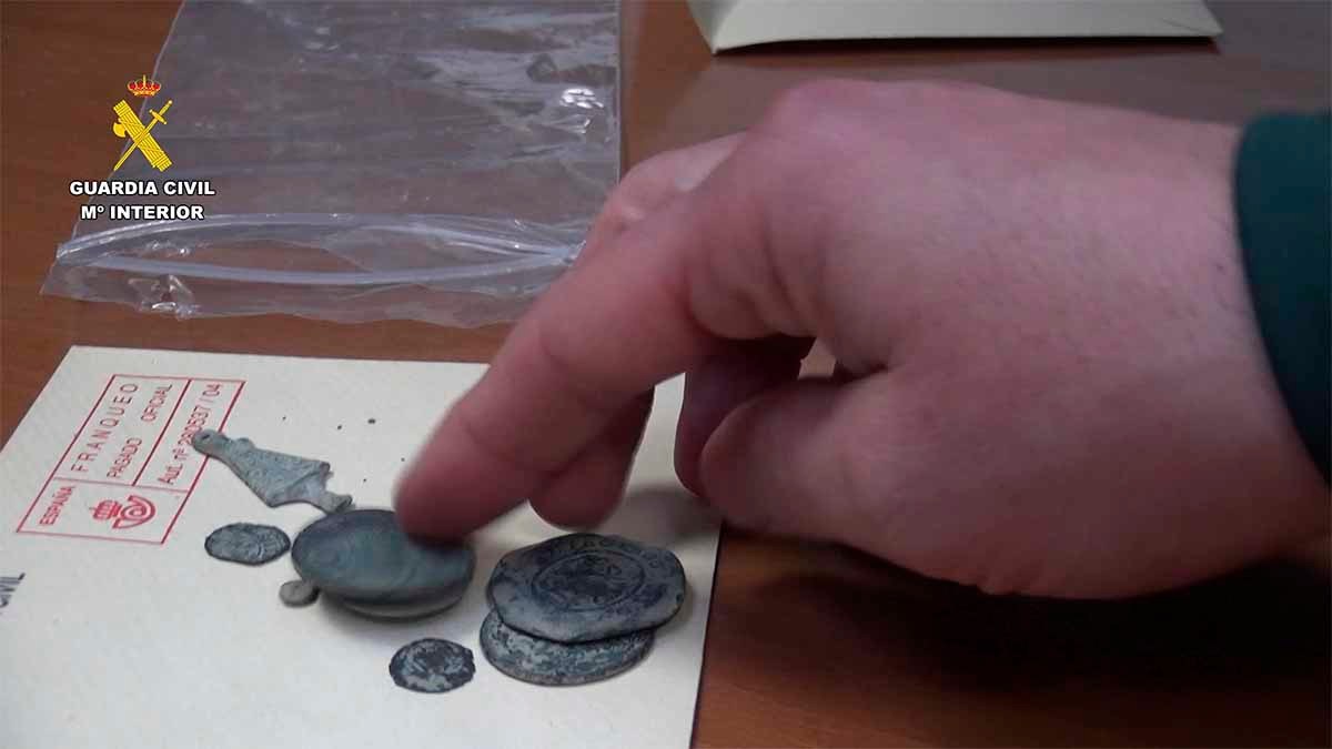 guardia civil monedas tarazona2