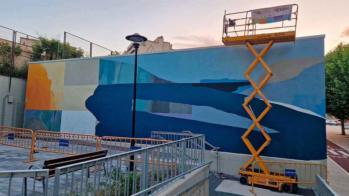 Futura Tudela, mural de Remak en el Paseo del Prado