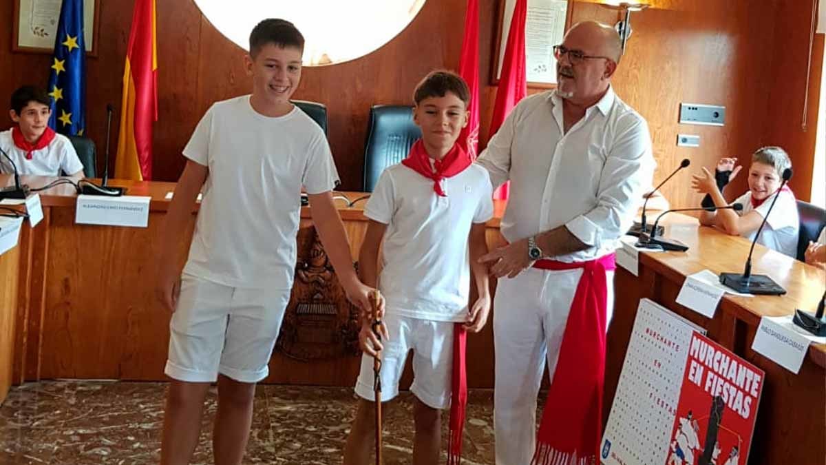 Entrega del bastón de mando al Alcalde Infantil de Murchante 2024, Diego Larrad Orta