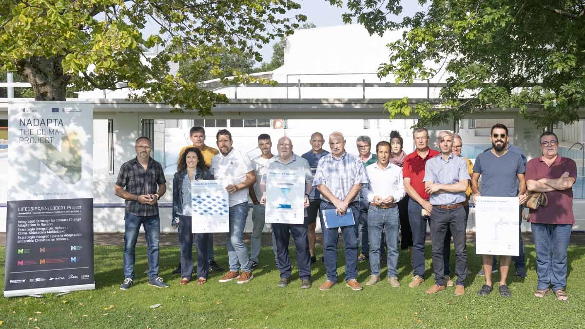 Presentación de la campaña de Medio Ambiente que propone limitar a 4 minutos el agua de cada ducha