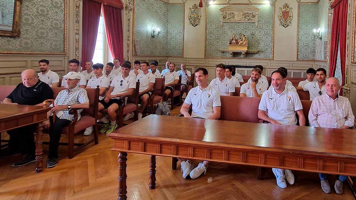 recibimiento al Tudelano en el Ayuntamiento de Tudela2
