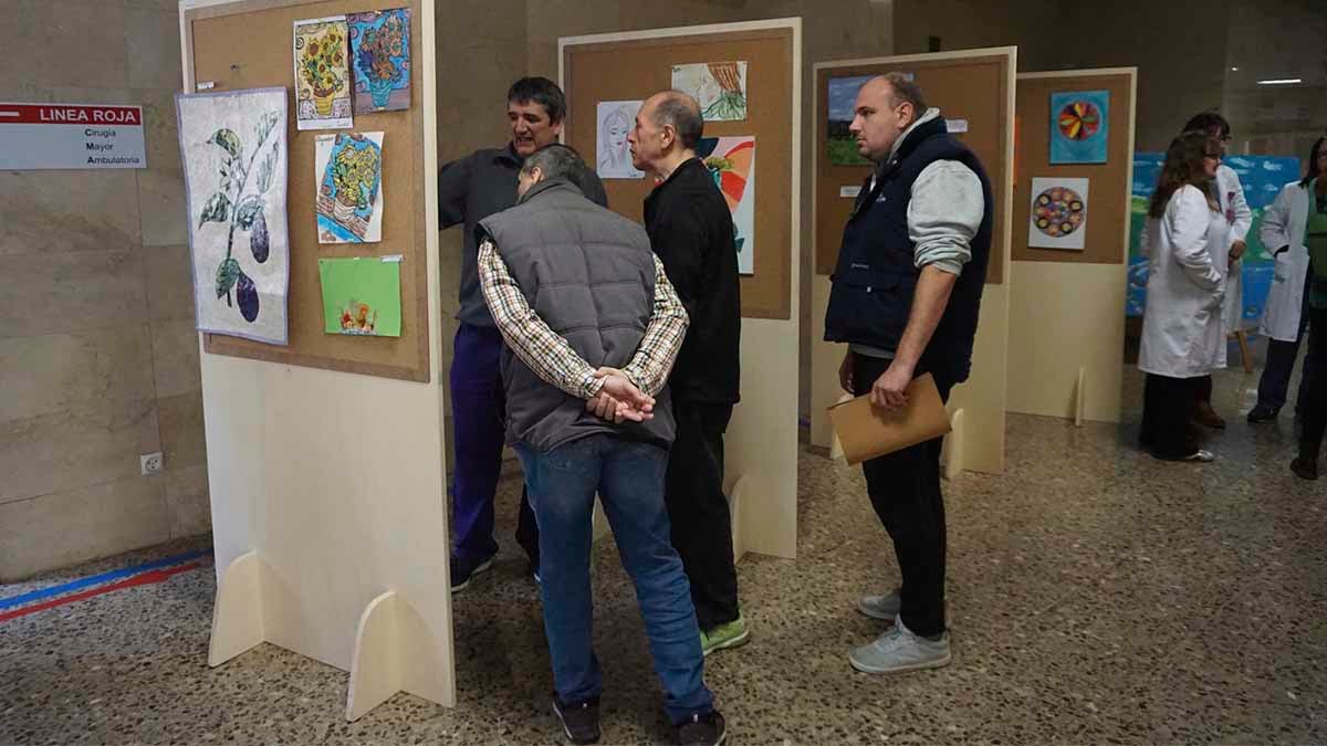 Inauguración de la Exposición 'Arteterapia y Salud Mental' en el Hospital Reina Sofía de Tudela