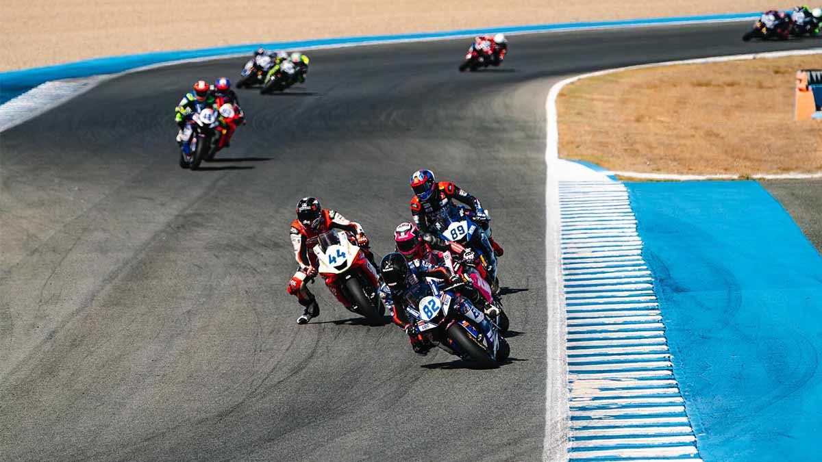 Mario Mayor Francés, piloto de motociclismo