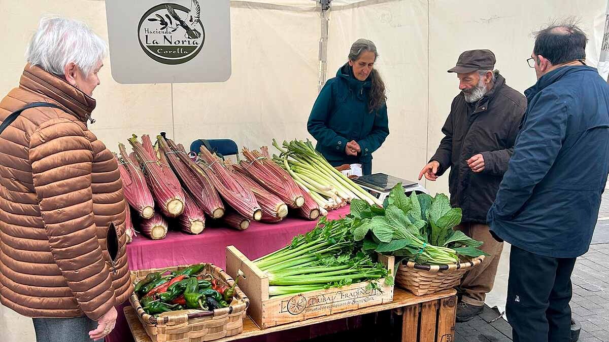 mercado verduras jornadas cardo rojo corella