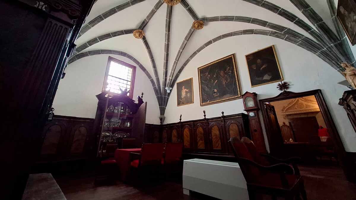 catedral tarazona vestuarios canónigos