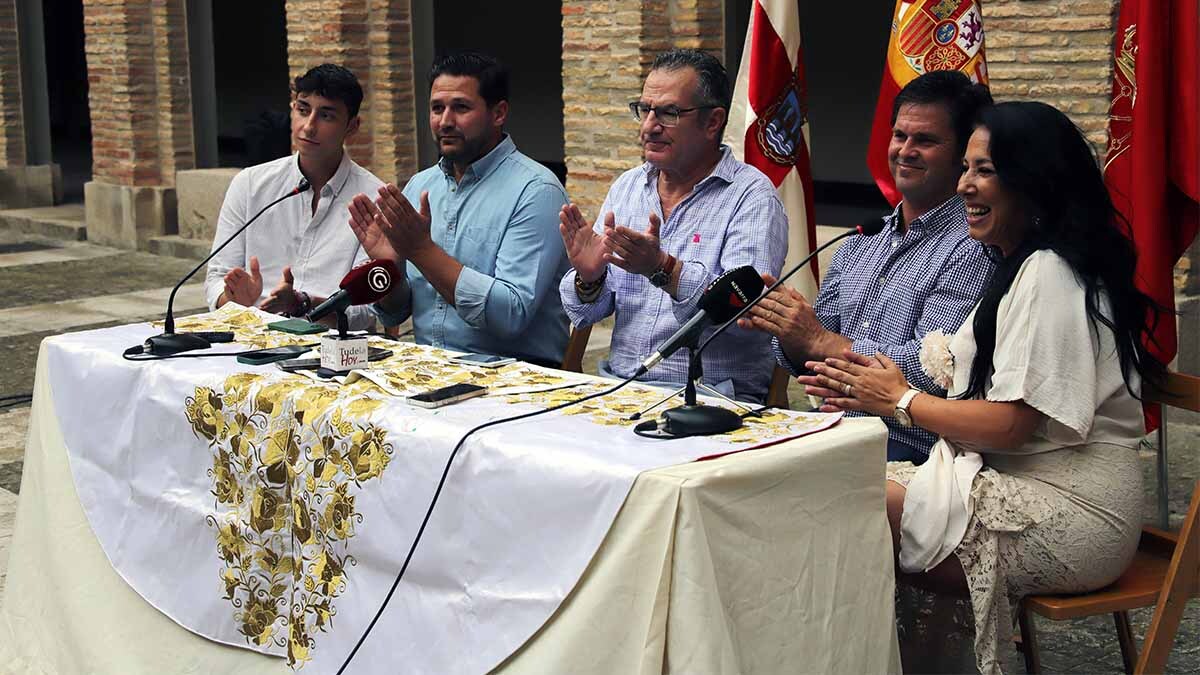 Presentación de la Feria Taurina de Santa Ana (4)