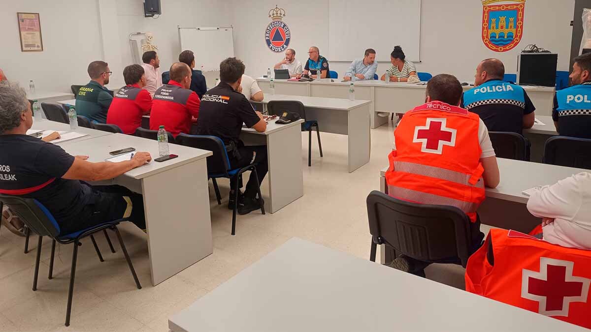 reunión de los integrantes del Centro de Coordinación Operativa Municipal (CECOPAL)2