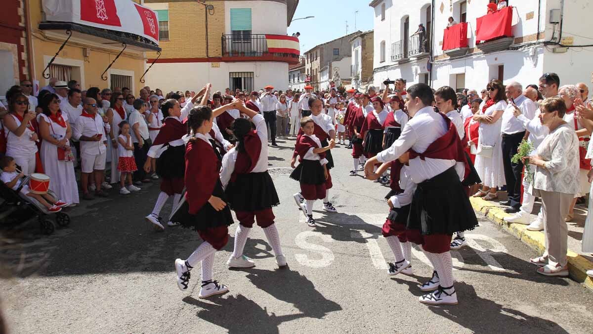 Procesión de Santa Ana en Buñuel 2025 (1)