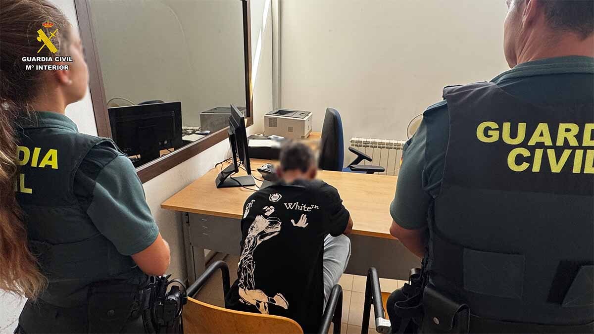 joven detenido en calahorra por intentar apuñalar a su pareja3